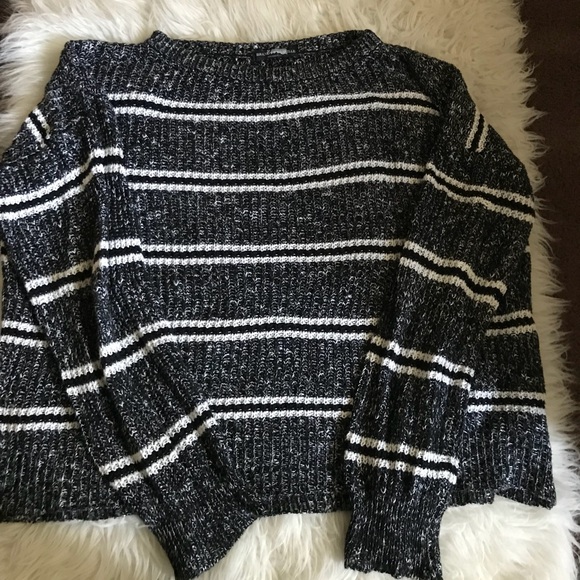 Brandy Melville Sweaters - Brandy Melville Sweater
